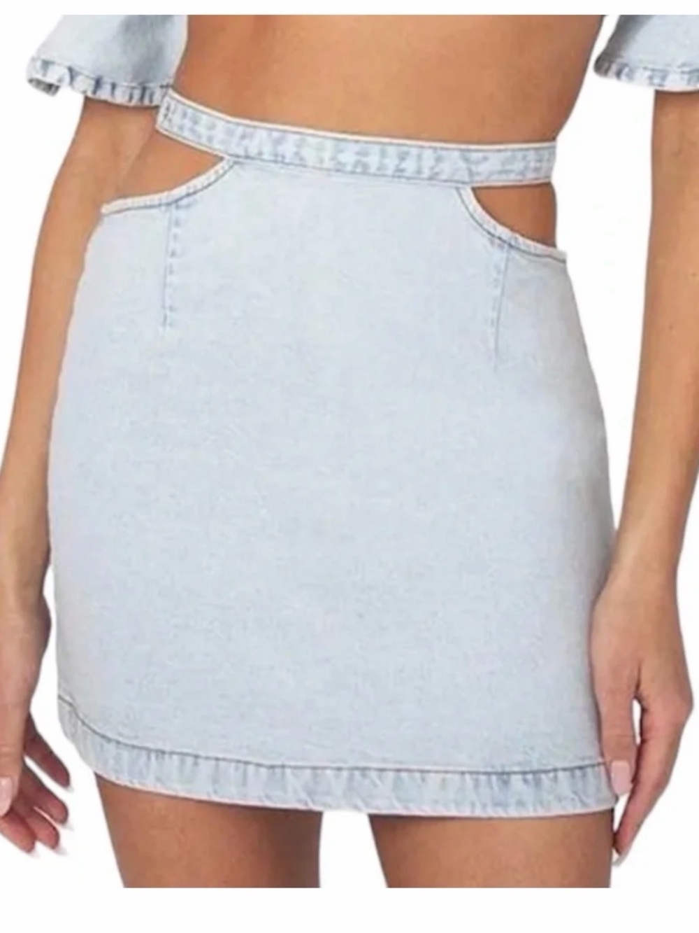 NWT WEWOREWHAT Light Wash Denim Cutout Mini Skirt - Women